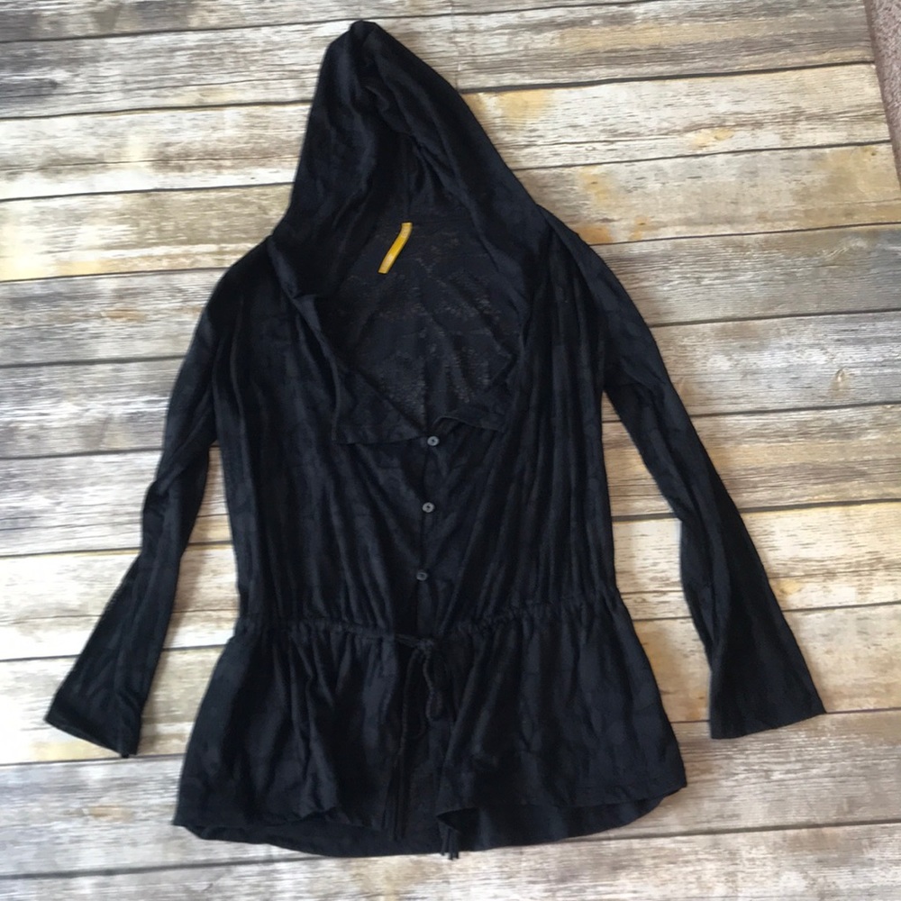 Lole - sheet Button Front Hooded Top.